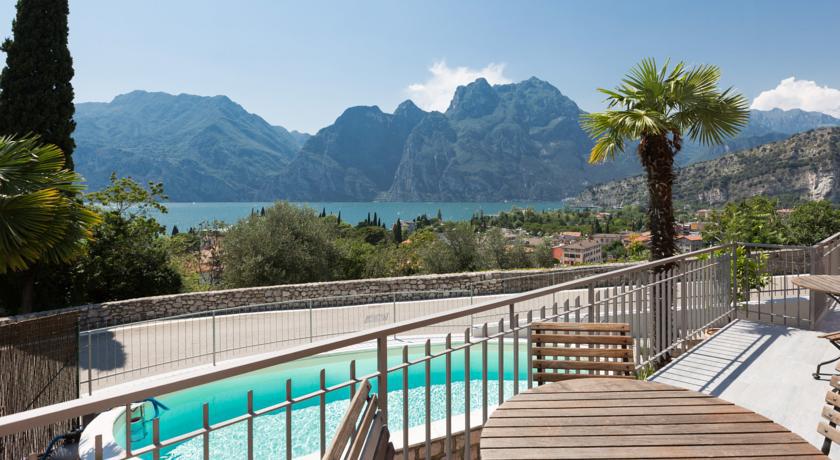 Villa Fiore Torbole Sul Garda Rom bilde