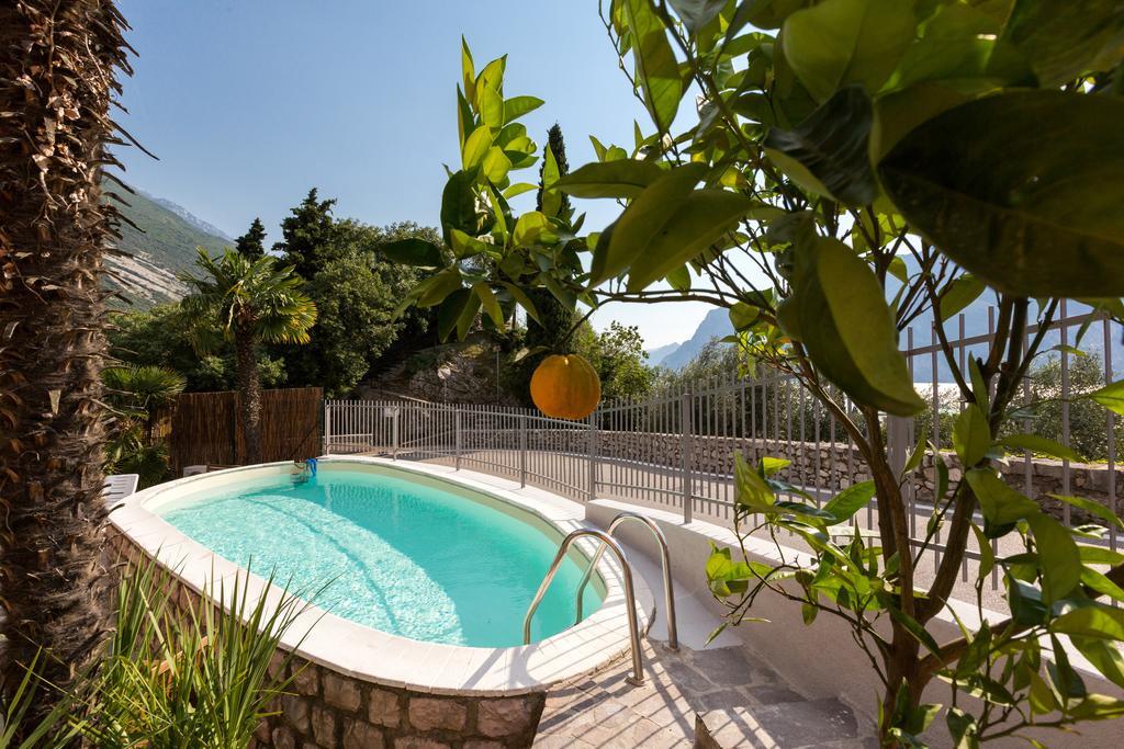 Villa Fiore Torbole Sul Garda Rom bilde
